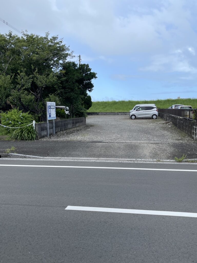 姥ヶ島駐車場（入口）